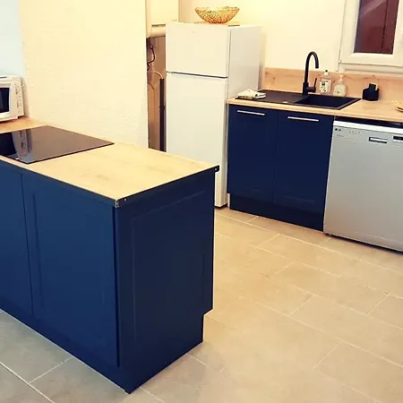 Appartement Appart Refait à Neuf Place Saint Pierre Saumur