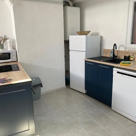 Appart Refait A Neuf Place Saint Pierre Saumur